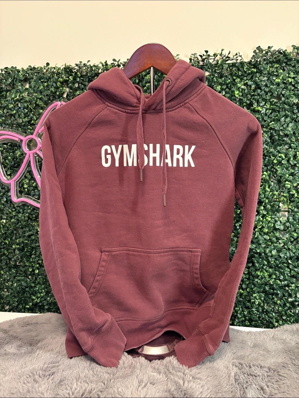 Gymshark Maroon Hoodie with White Logo Size XS - Picture 1 of 3
